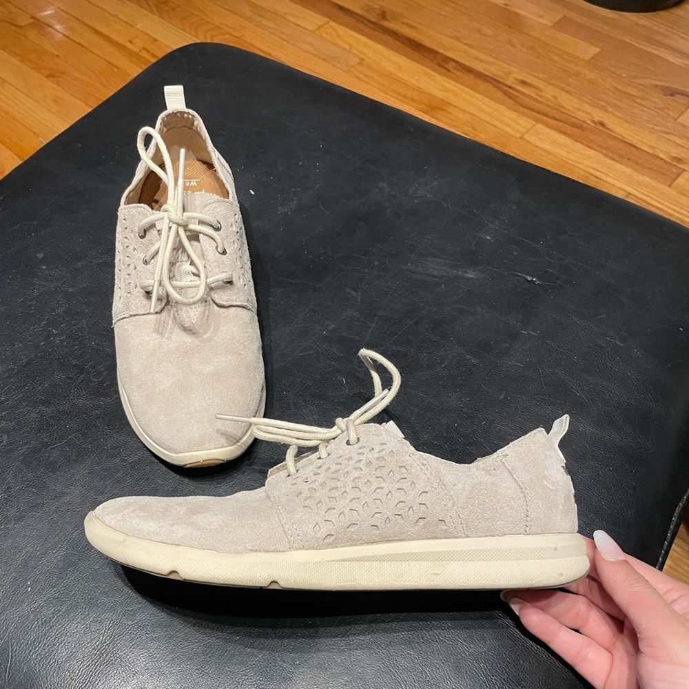 ✈️Toms Leather gym tie rubber train run Sneaker school street daily low top